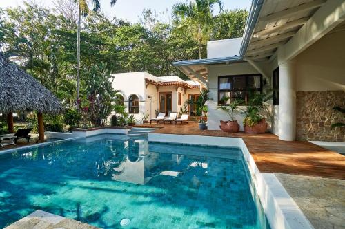 paradise beach lodge