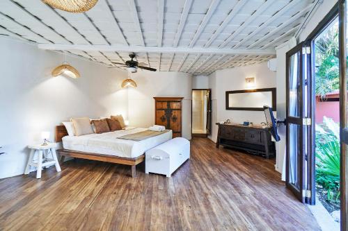 paradise beach lodge