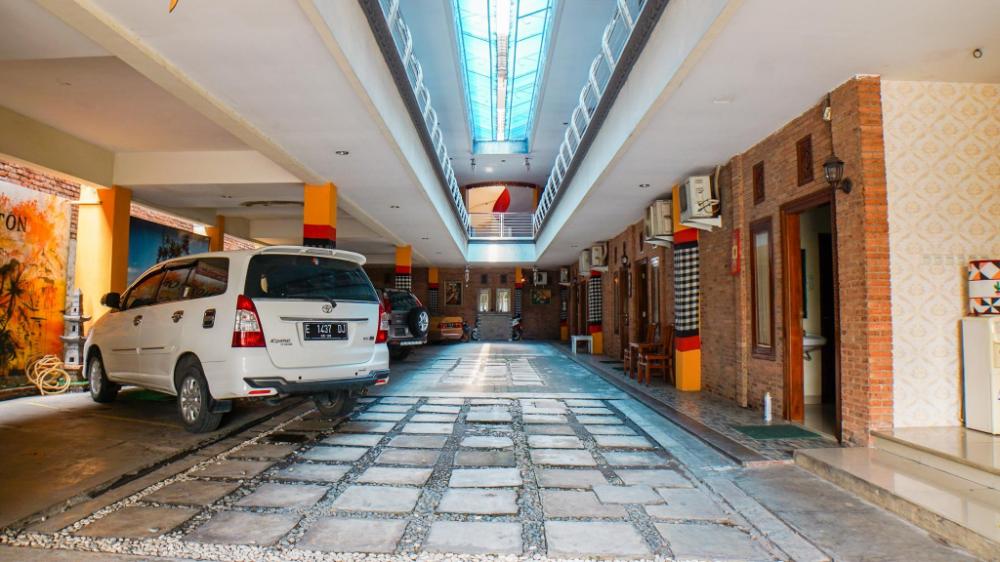 horton hotel cirebon