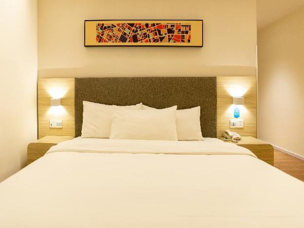 hanting hotel yancheng dongtai railway station