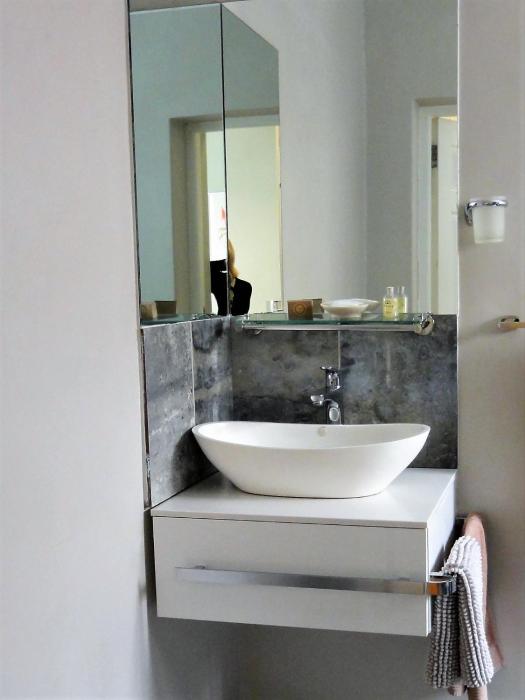 the greenhouse guesthouse