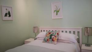 the greenhouse guesthouse