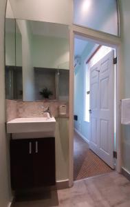 the greenhouse guesthouse