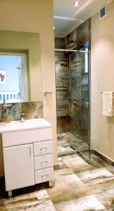 the greenhouse guesthouse