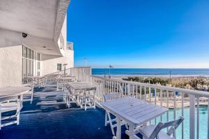 Sea Watch Resort,Near Arcadian Shores Golf Club,3 star
