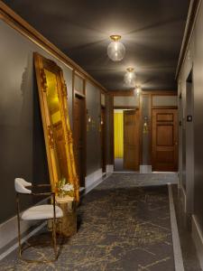 angad arts hotel