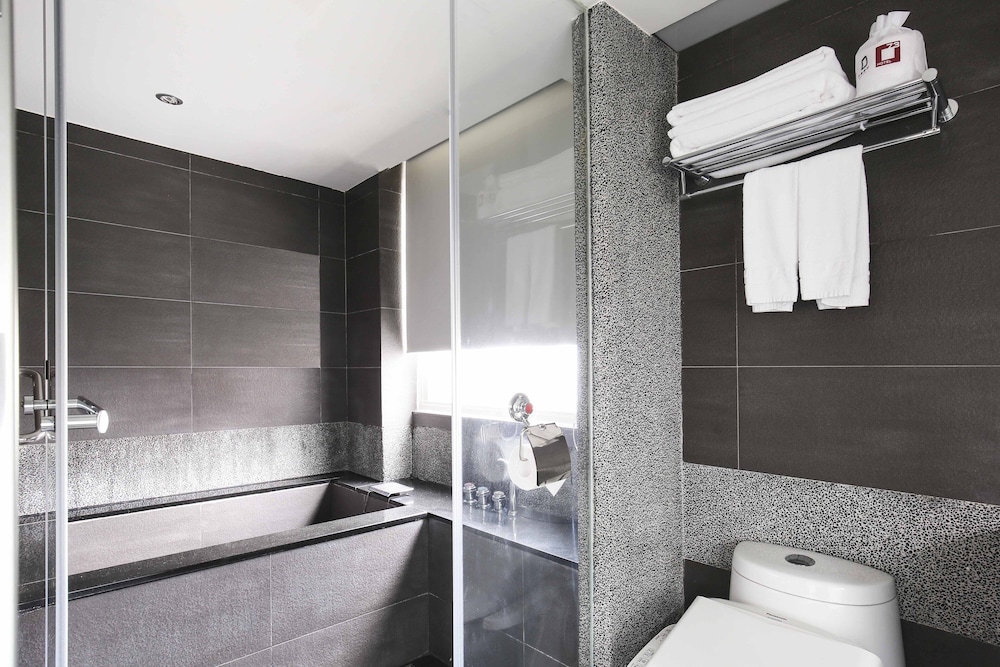 check inn express taipei yongkang