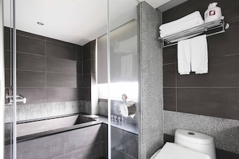 check inn express taipei yongkang