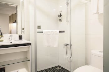 check inn express taipei yongkang