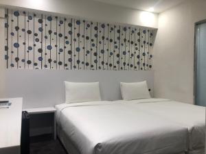 check inn express taipei yongkang