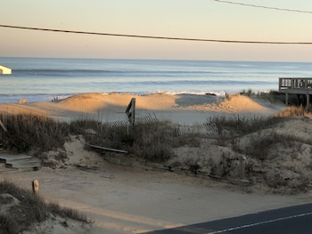 kitty hawk