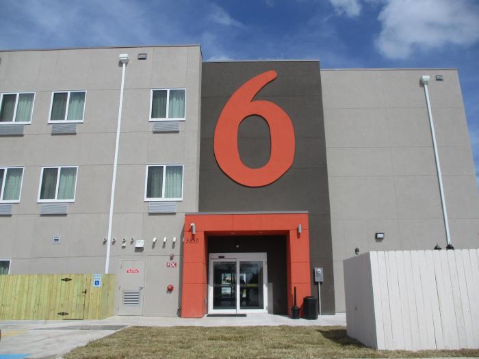 studio 6 corpus christi