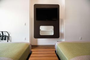 studio 6 corpus christi