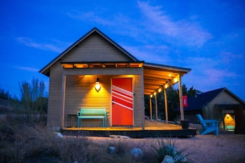 lucky arrow retreat dripping springs