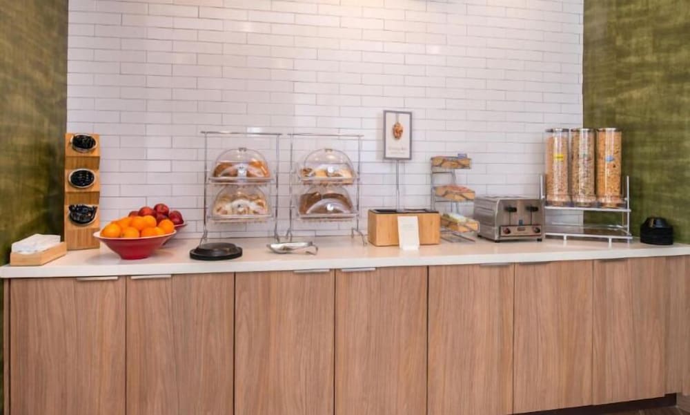 fairfield inn and suites by marriott fort worth sout