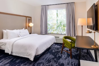 fairfield inn and suites by marriott fort worth sout