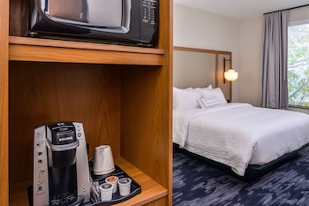 fairfield inn and suites by marriott fort worth sout