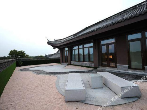 yangzhou seclusive life hot spring resort