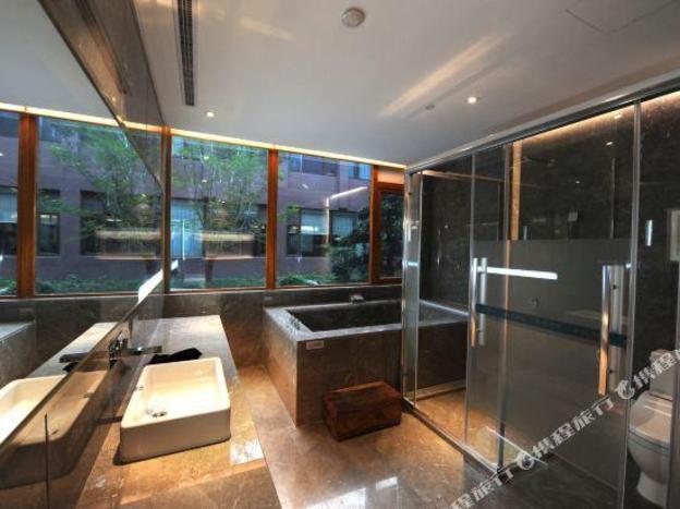 yangzhou seclusive life hot spring resort