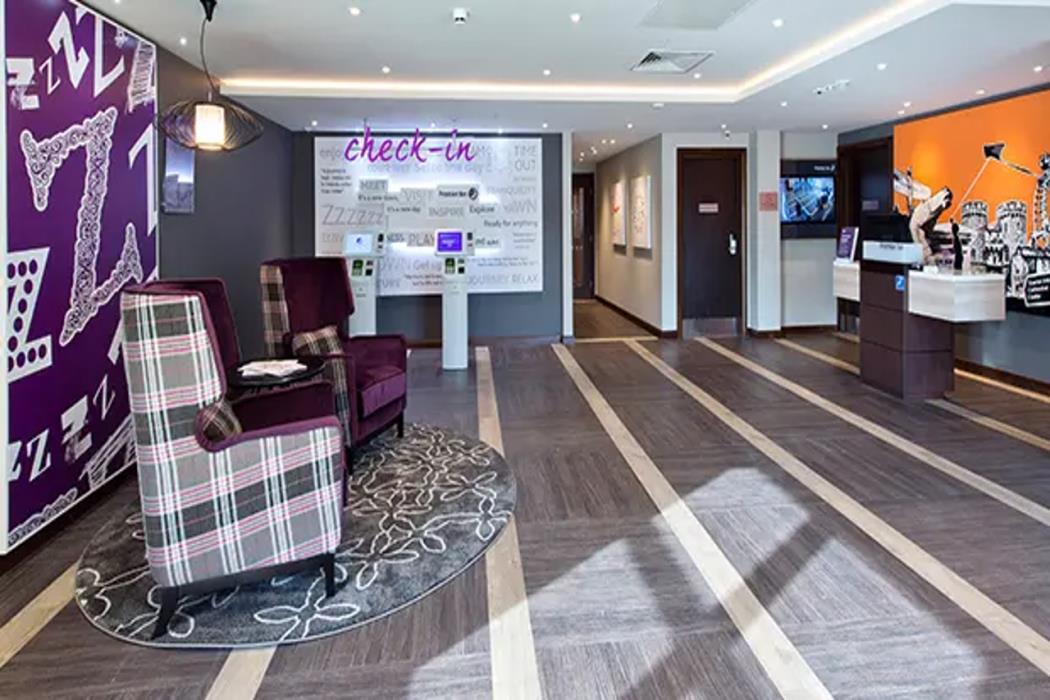 premier inn west bromwich town centre new square