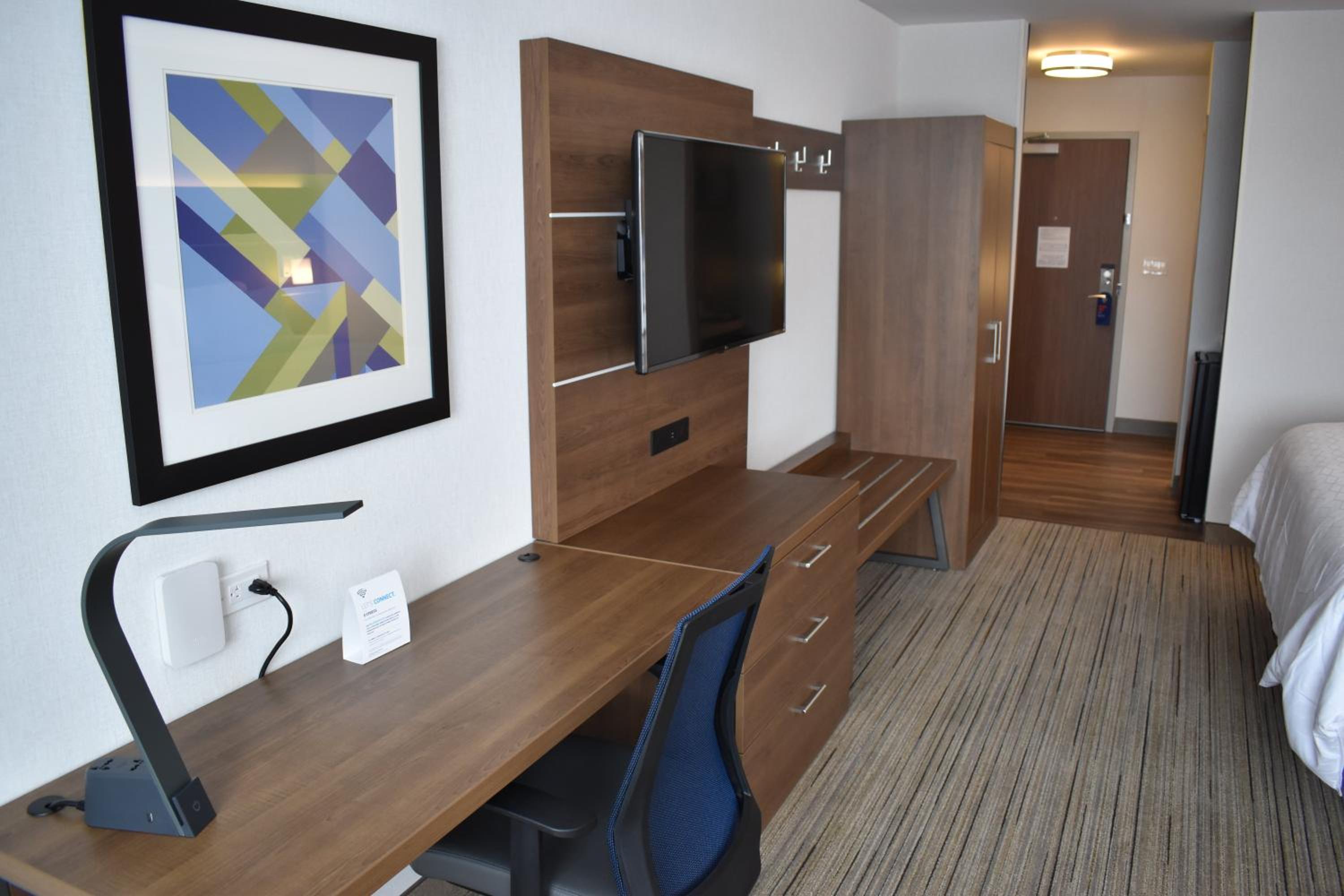 holiday inn express and suites boston south randolph