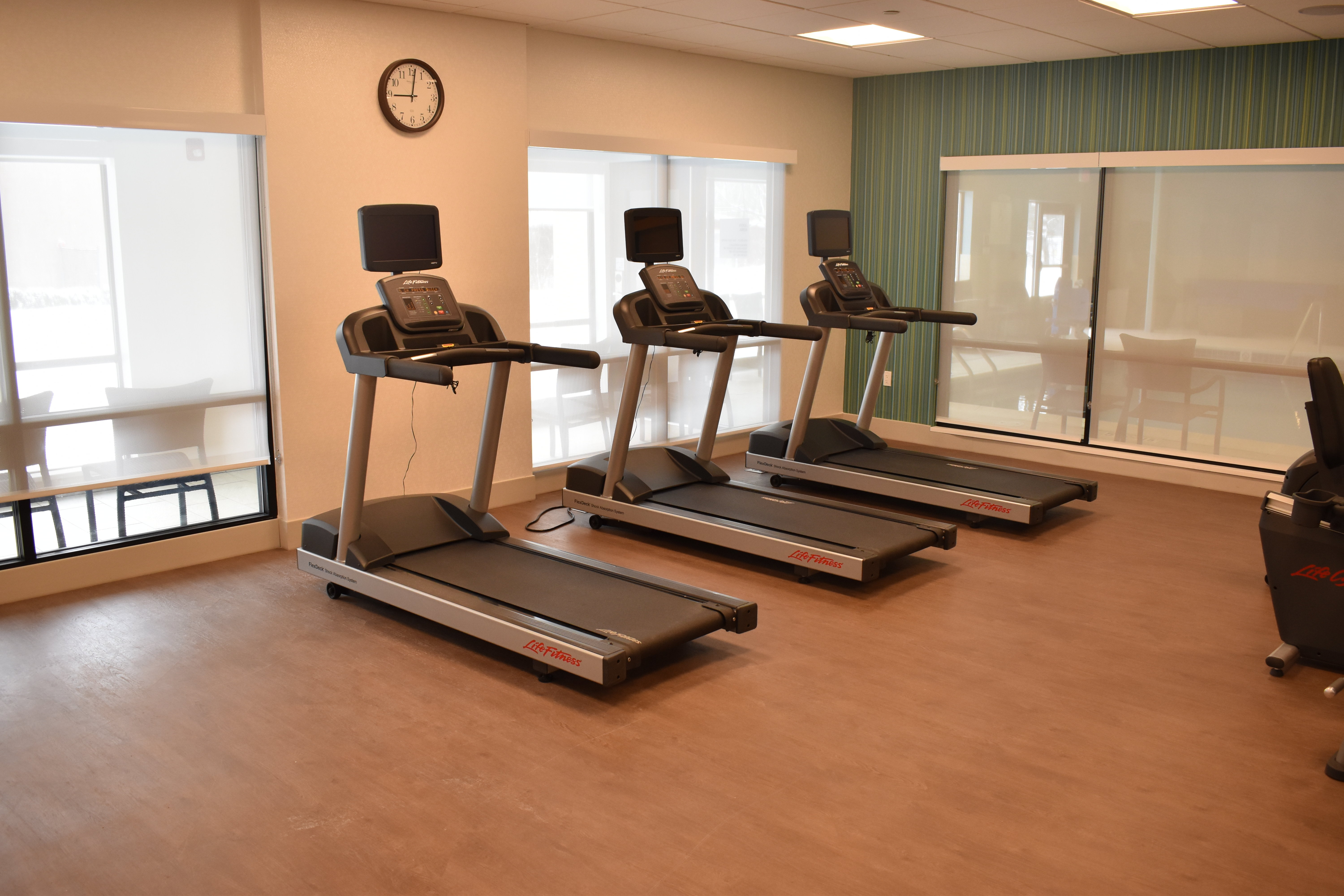 holiday inn express and suites boston south randolph