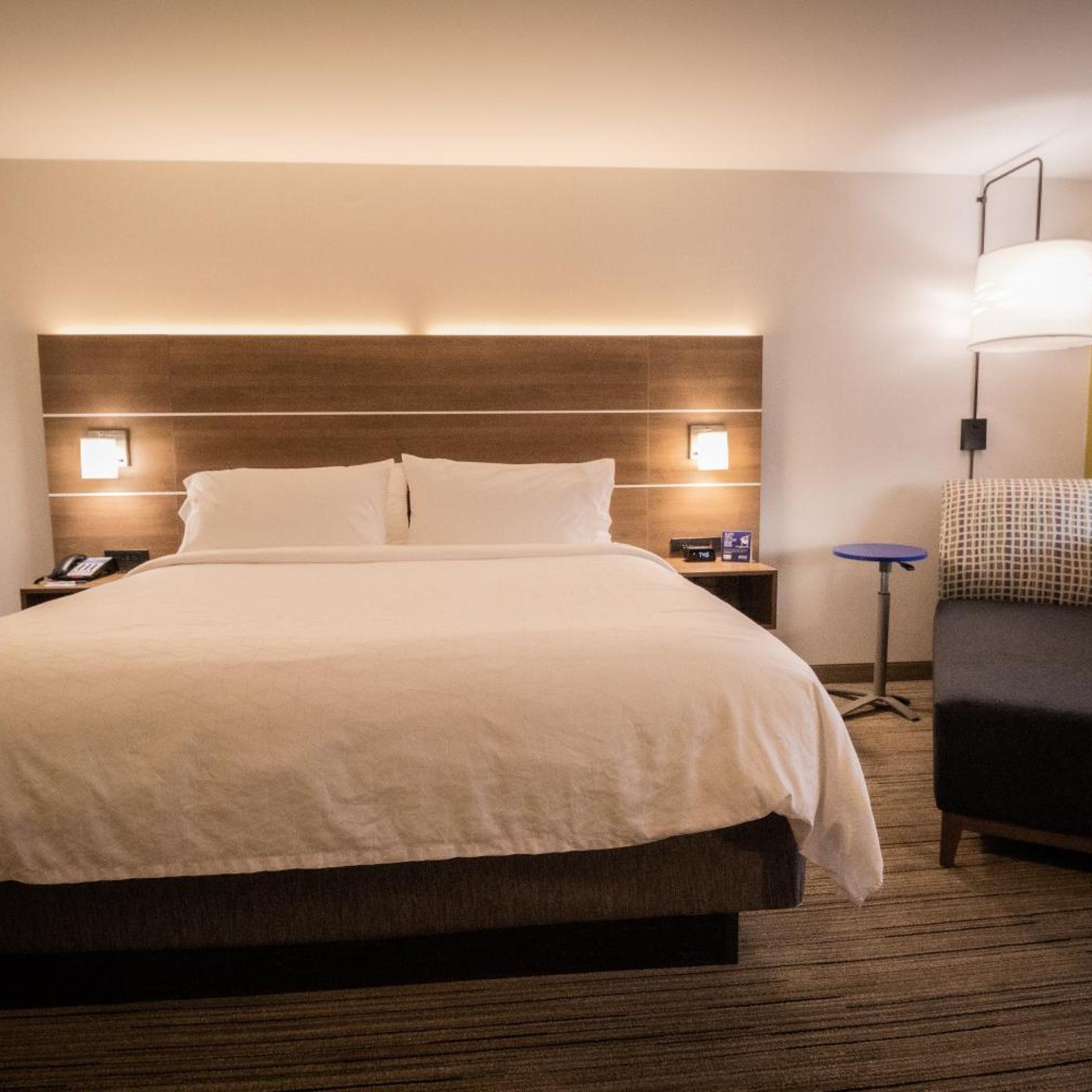 holiday inn express and suites boston south randolph