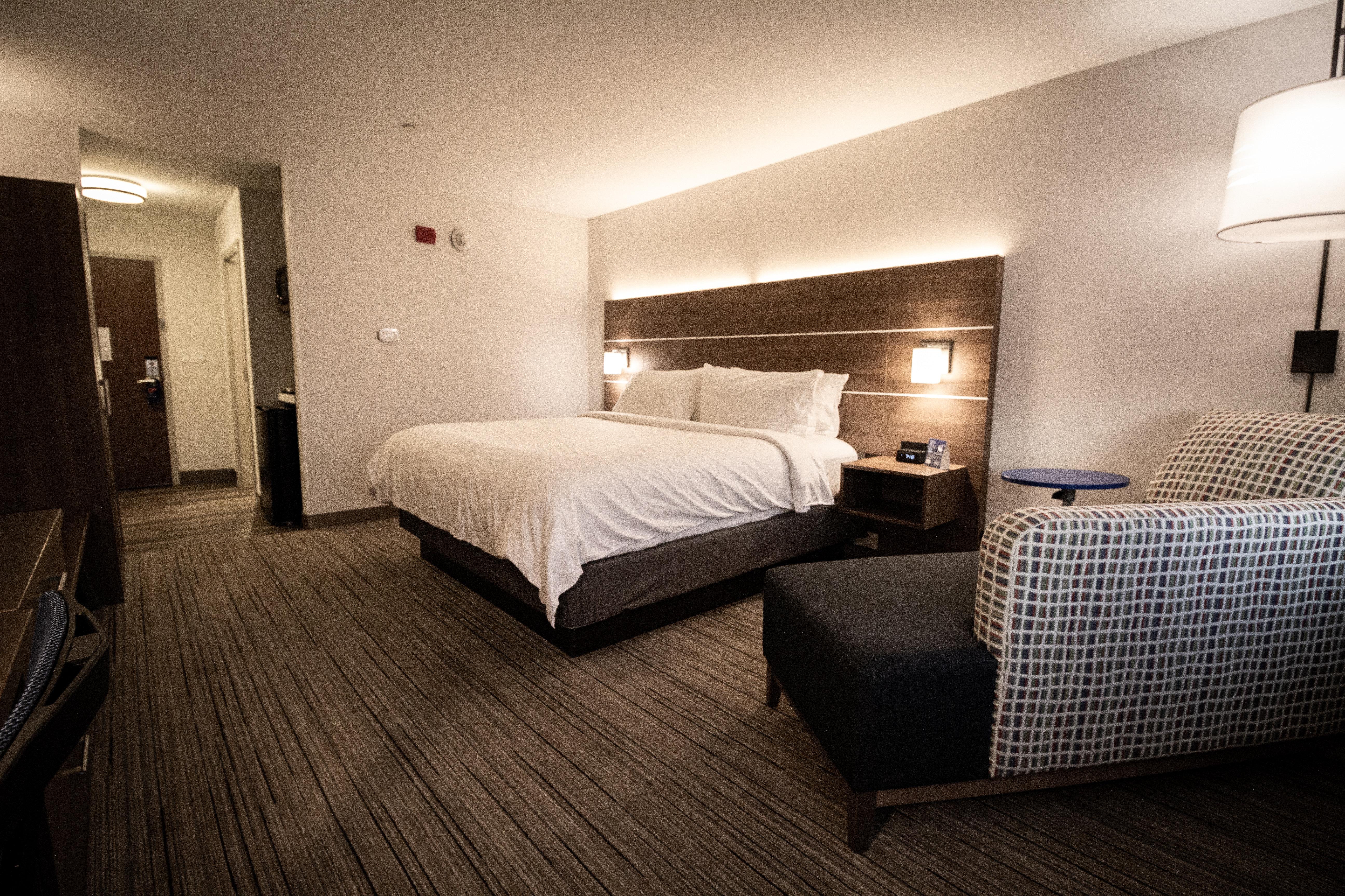 holiday inn express and suites boston south randolph
