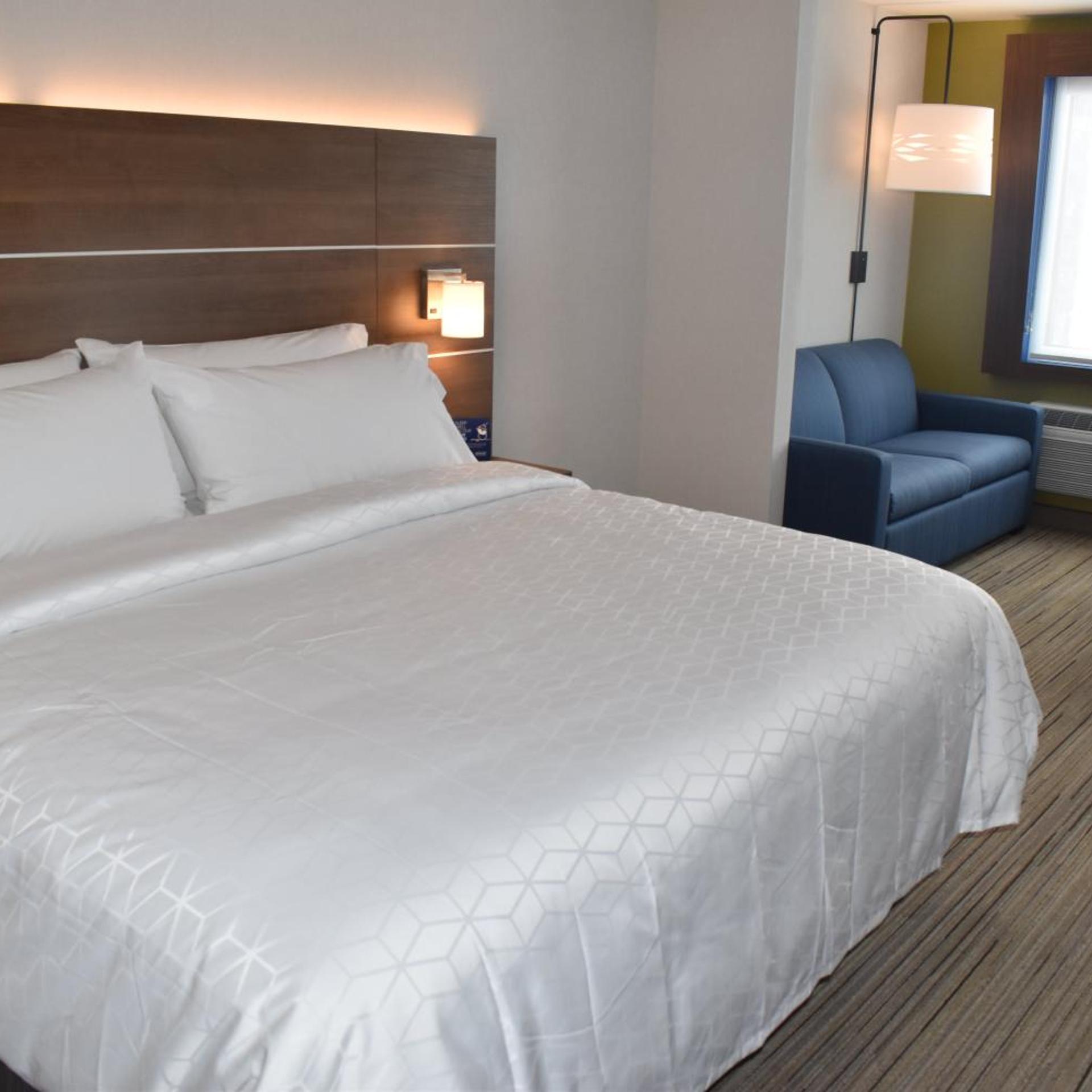 holiday inn express and suites boston south randolph