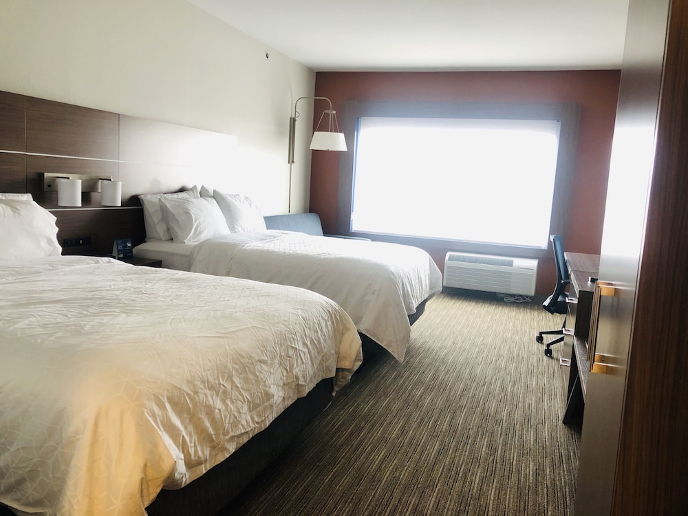 holiday inn express and suites elko an ihg hotel