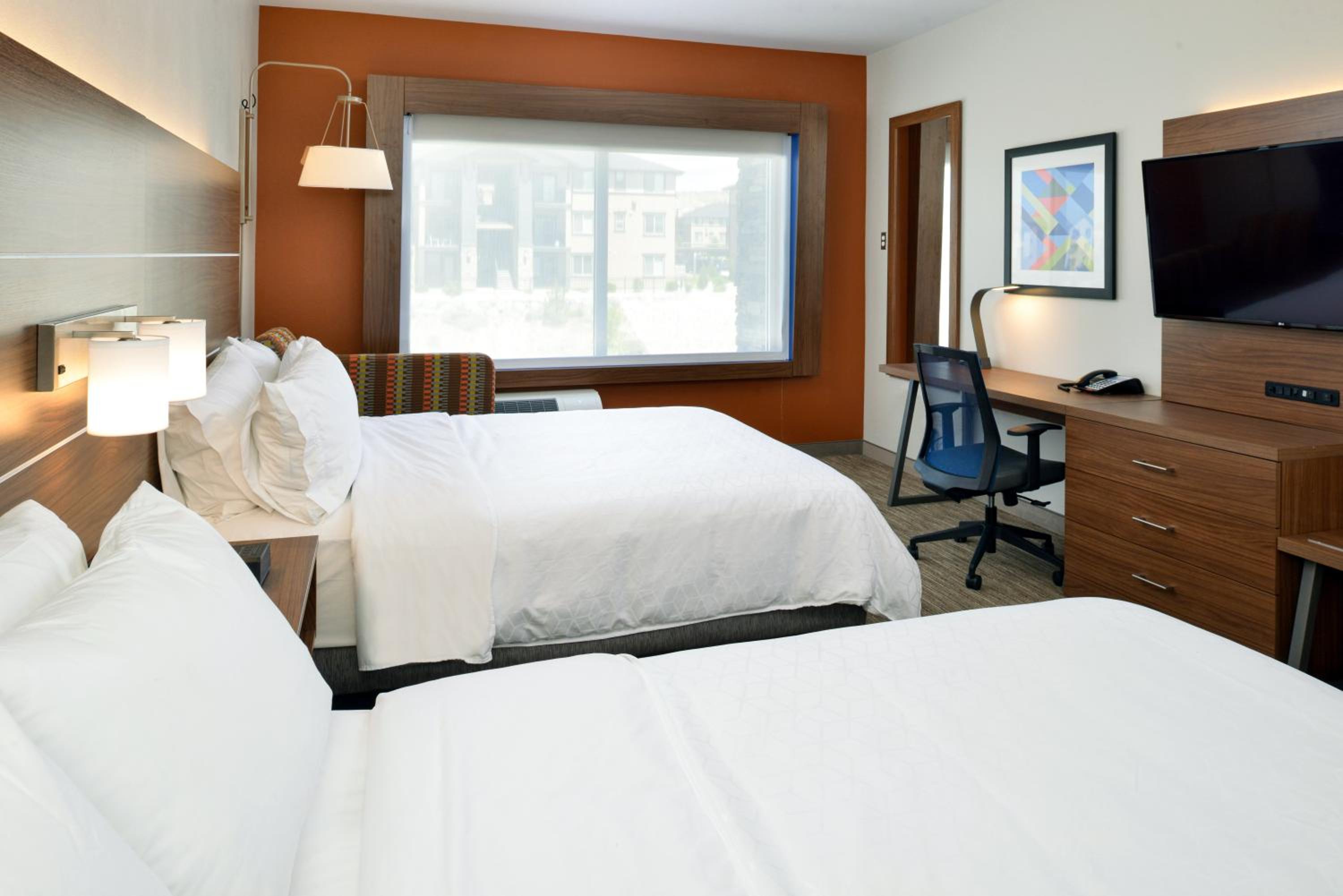 holiday inn express and suites elko an ihg hotel