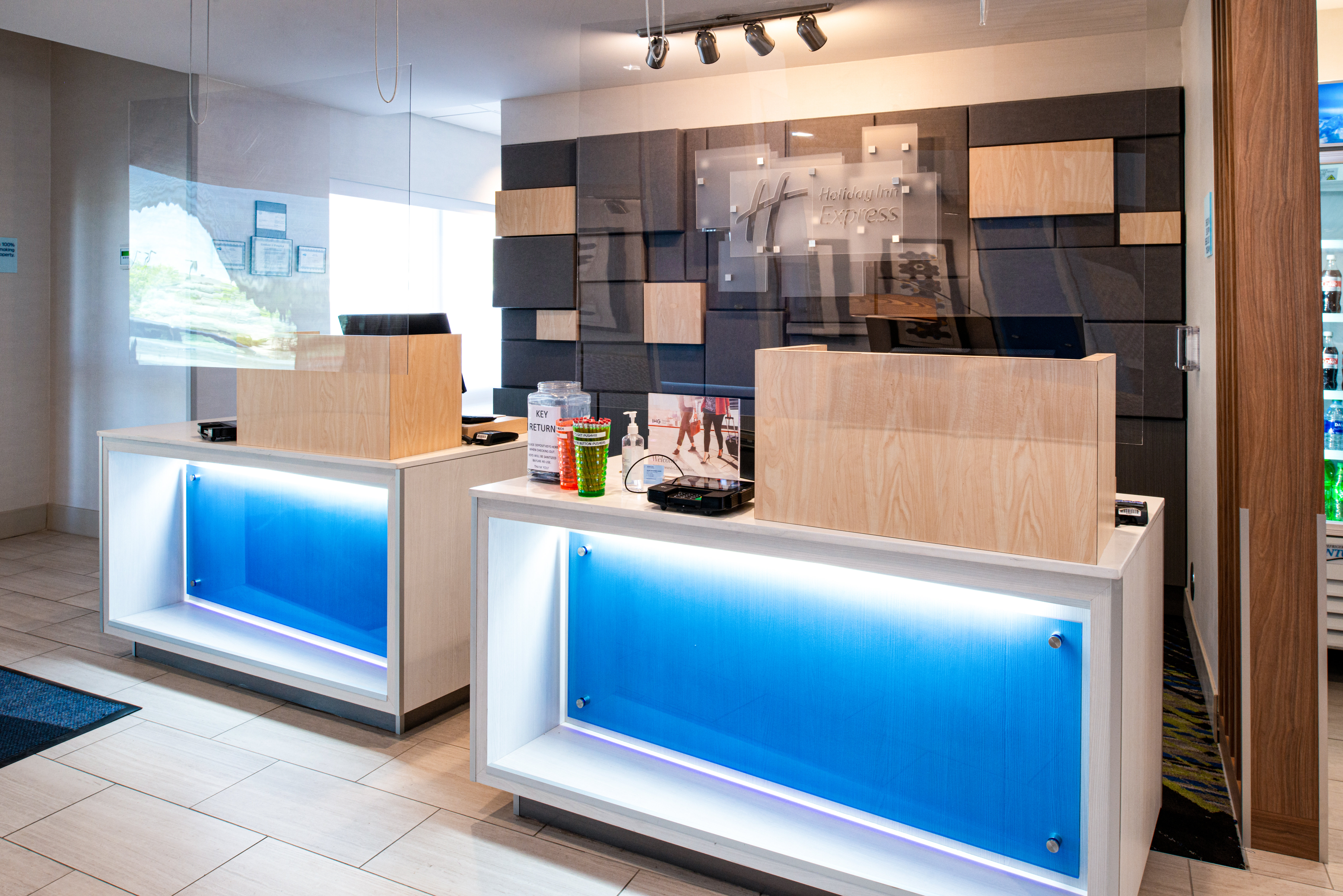 holiday inn express and suites elko an ihg hotel