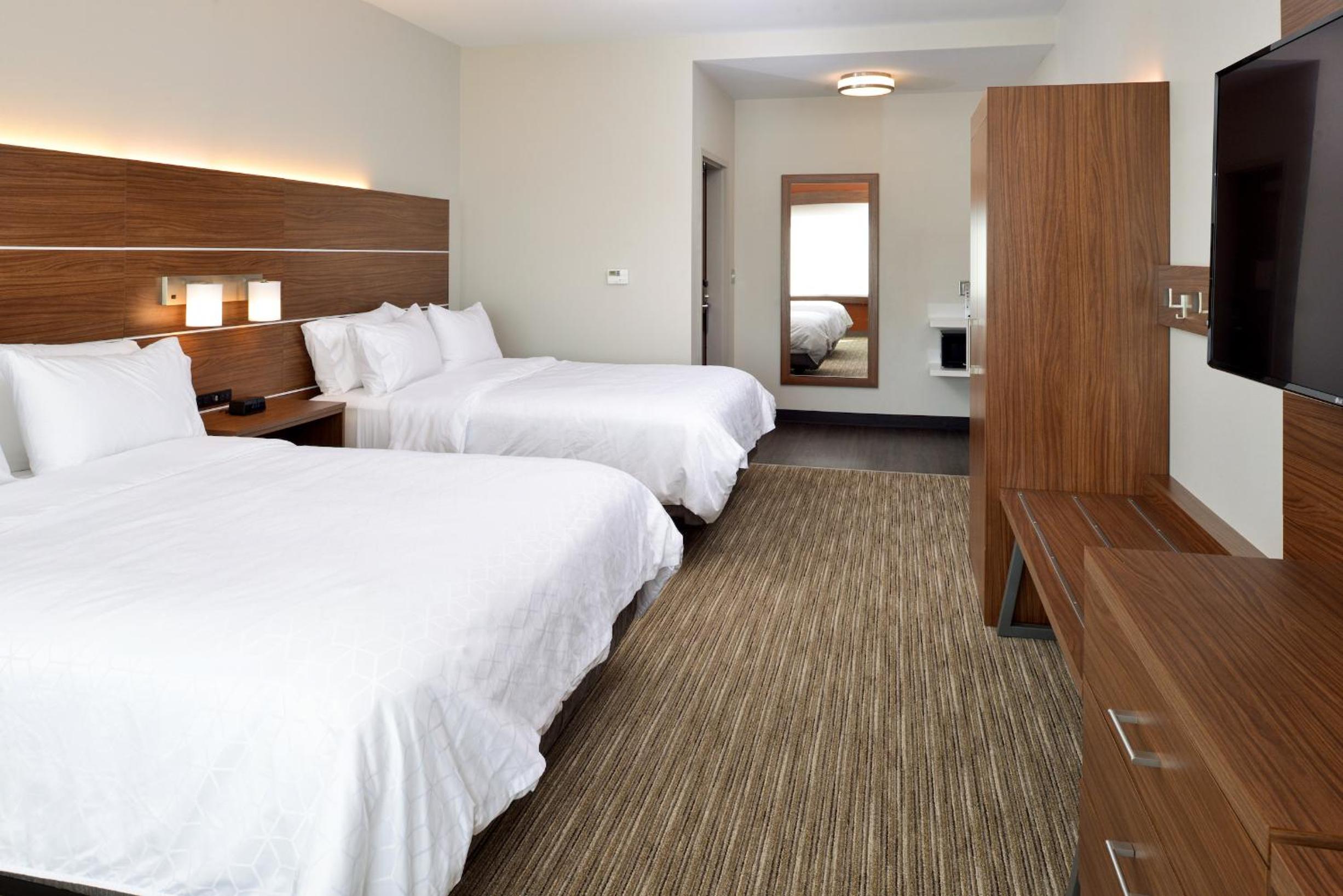 holiday inn express and suites elko an ihg hotel