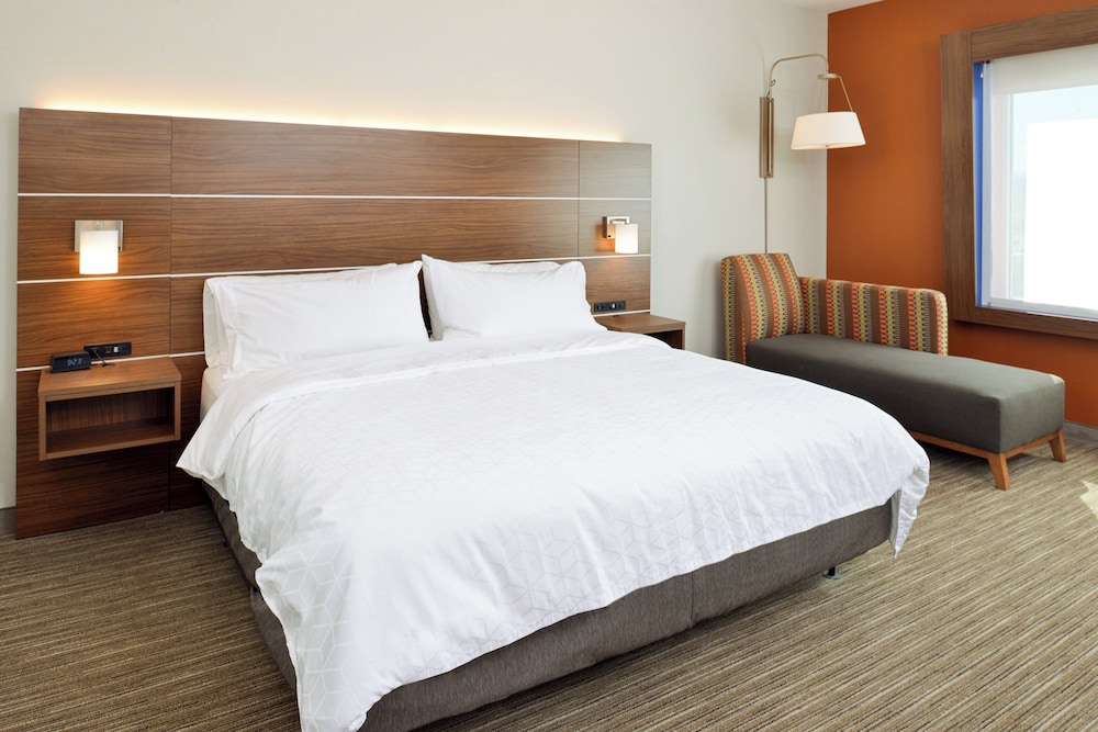 holiday inn express and suites elko an ihg hotel
