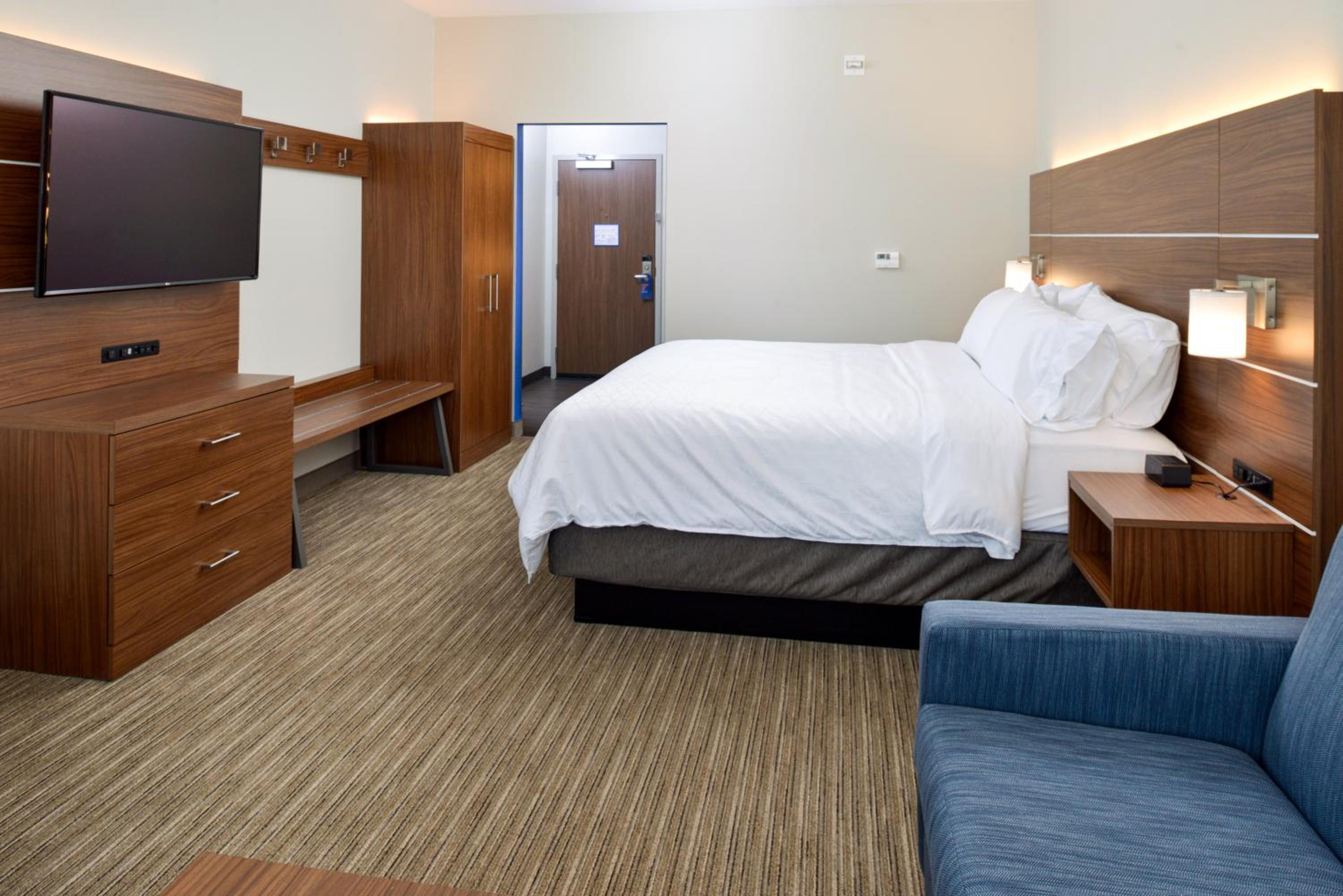 holiday inn express and suites elko an ihg hotel