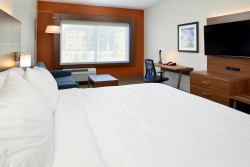 holiday inn express and suites elko an ihg hotel