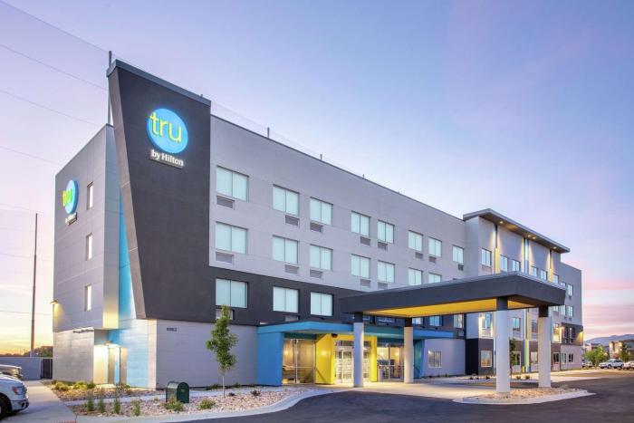 tru by hilton salt lake city midvale