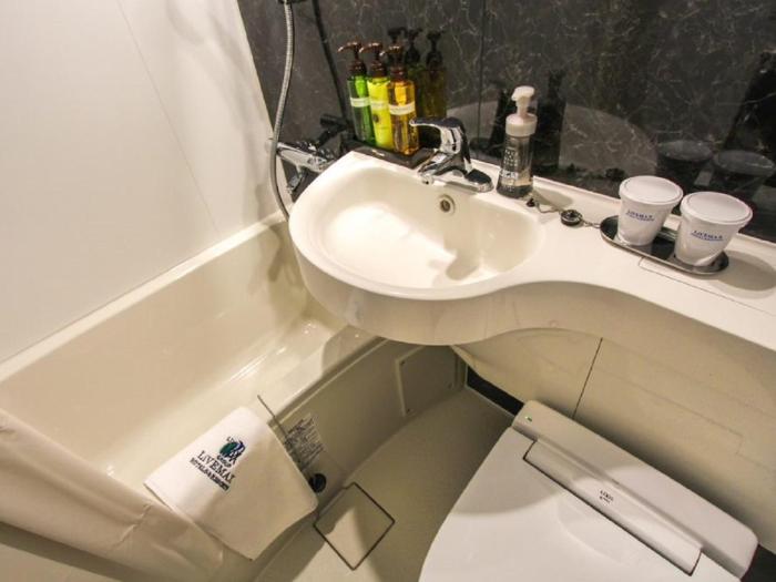 hotel livemax osaka honmachi