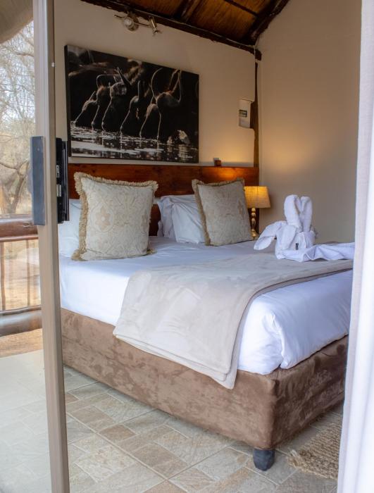 tshikwalo game lodge