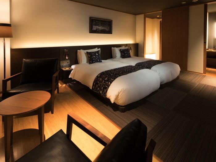 bar hotel hakone kazan