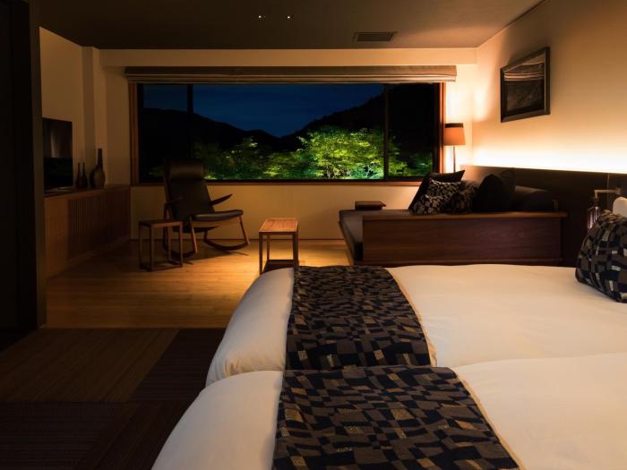 bar hotel hakone kazan