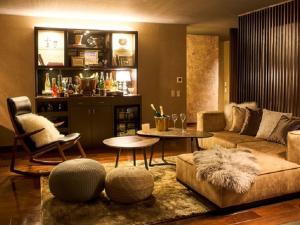 bar hotel hakone kazan