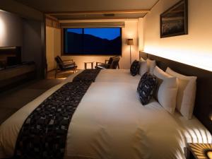 bar hotel hakone kazan