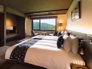 bar hotel hakone kazan