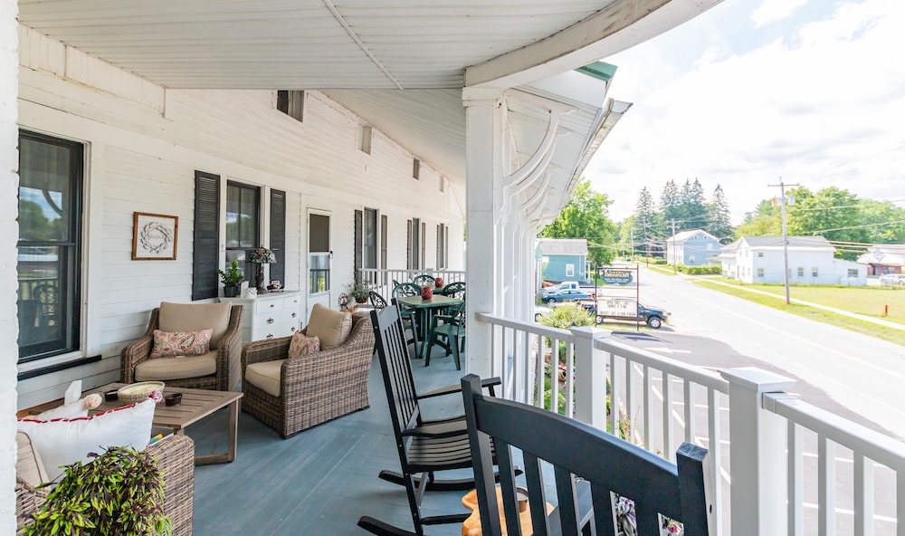 historic hotel broadalbin