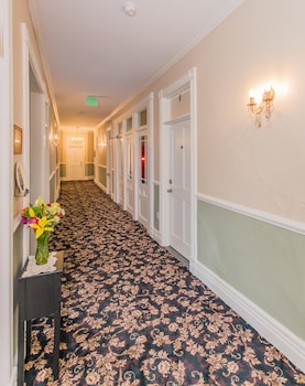 historic hotel broadalbin