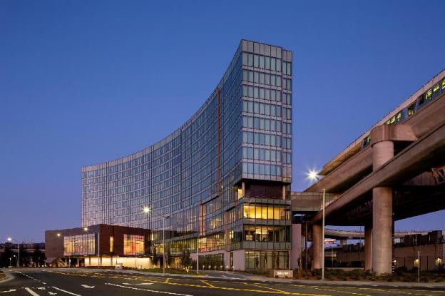 grand hyatt at sfo