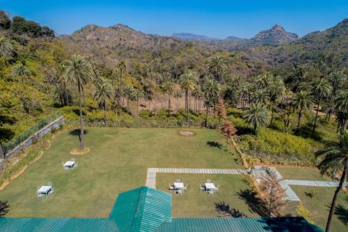 The Mount Bungalow Mount Abu,Hetamji Village Before Mount Abu Toll Naka Mount Abu Sirohi – 307501,3 star