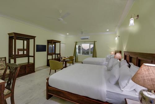 The Mount Bungalow Mount Abu,Hetamji Village Before Mount Abu Toll Naka Mount Abu Sirohi – 307501,3 star