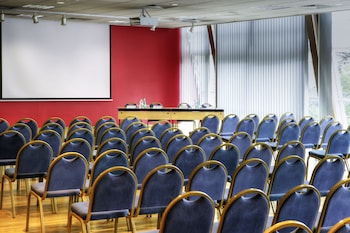 mercure besancon parc micaud